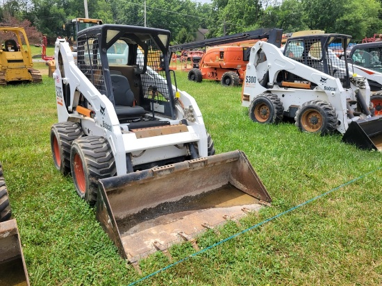 2005 Bobcat S205 Skid Steer 'Ride & Drive - Drive Train Guarantee'