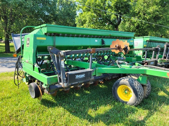 John Deere 1560 Grain Drill 'SCALE HEAD IN OFFICE'