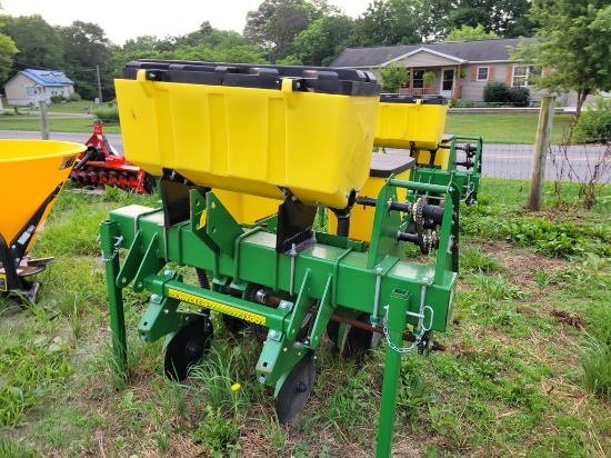 John Deere 7300 Corn Planter 'NEW'