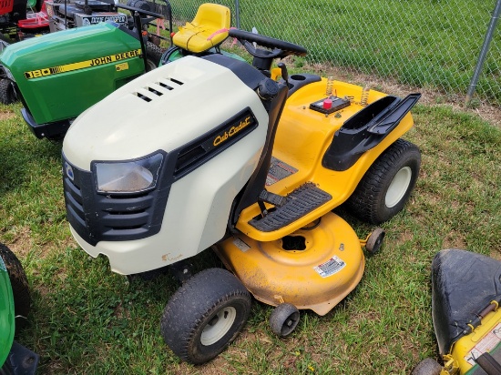 Cub Cadet Riding Tractor 'AS-IS - For Parts or Repair'