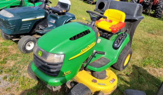 2003 John Deere L110 Riding Tractor 'Ride & Drive - Drive Train Guarantee'