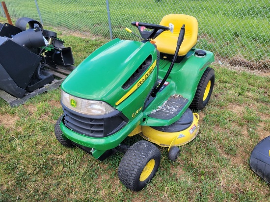 John Deere LT155 Riding Tractor 'AS-IS - For Parts or Repair'