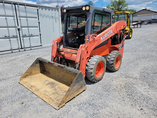 2017 Kubota SSV65 Skid Steer 'Ride & Drive - Drive Train Guarantee'