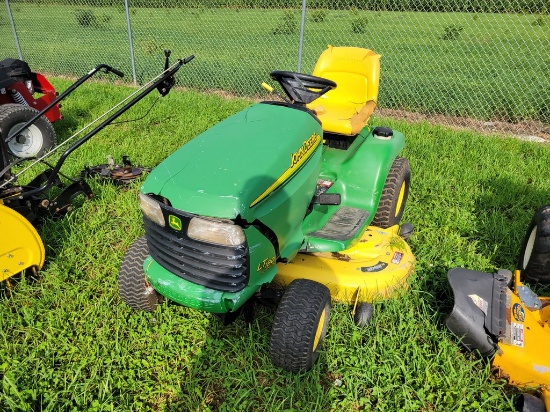 John Deere LT180 Riding Tractor 'AS-IS - For Parts or Repair'