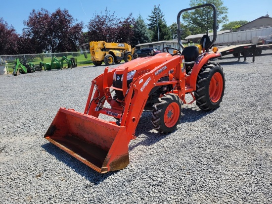 Kubota L3901 Compact Loader Tractor 'Ride & Drive - Drive Train Guarantee'
