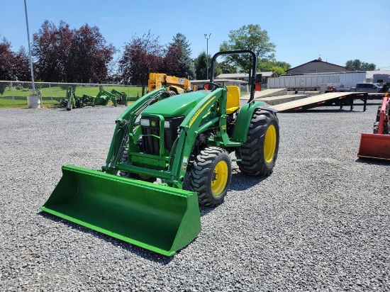 John Deere 4105 Compact Loader Tractor 'Ride & Drive - Drive Train Guarantee'