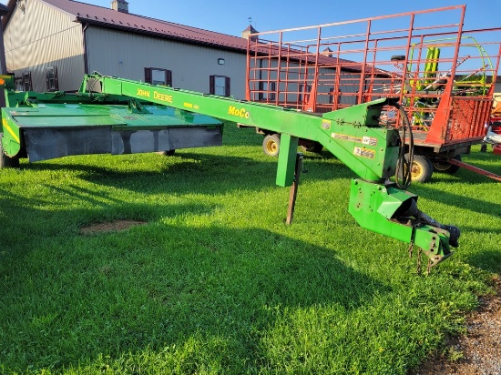 John Deere 946 Discbine