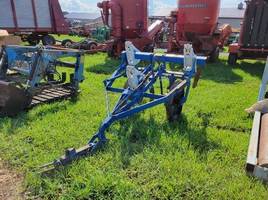 Trailer Chisel Plow