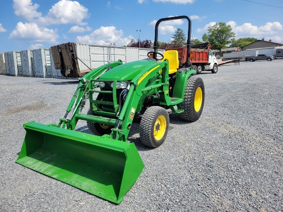 2013 John Deere 3520 Compact Loader Tractor 'Ride & Drive - Drive Train Guarantee'