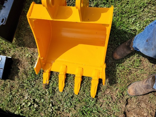 Future Excavator Mount Bucket 'NEW'