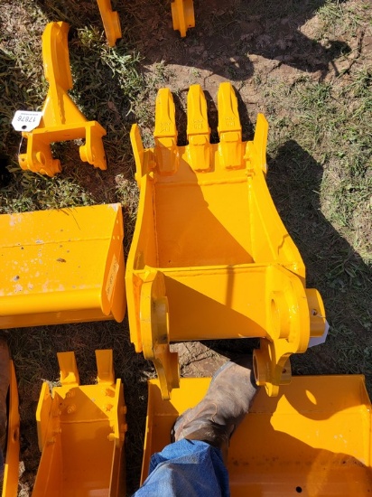 Future Excavator Mount Bucket 'NEW'
