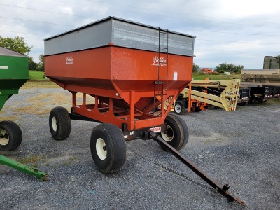 Ficklin 4500 Gravity Bin Wagon