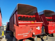 Miller Pro 5300 Forage Wagon
