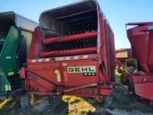Gehl 940 Forage Wagon