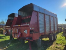 Miller Pro 5300 Forage Wagon
