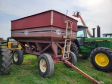J & M 385 Gravity Bin Wagon