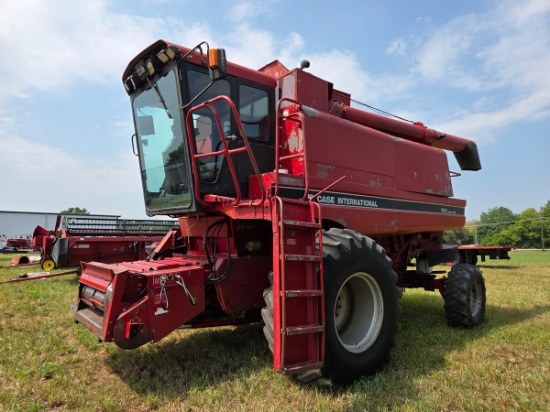 Case IH 1680 Combine 'Ride & Drive'