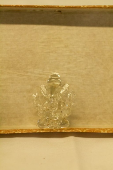 2 elephant Figurines