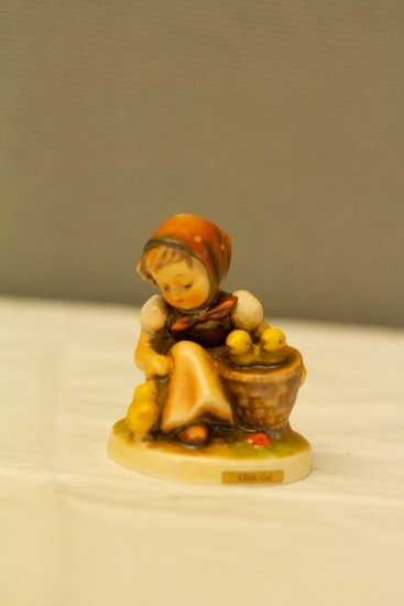 Hummel (Chick Girl)