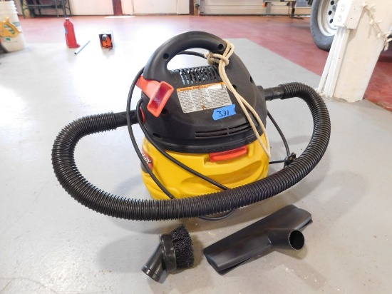 Stinger Wet/Dry Vac 2 Gallon