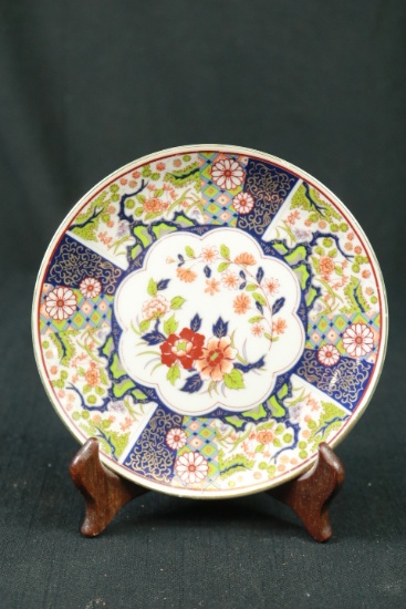 Imari Hand Painted Plate With Stand