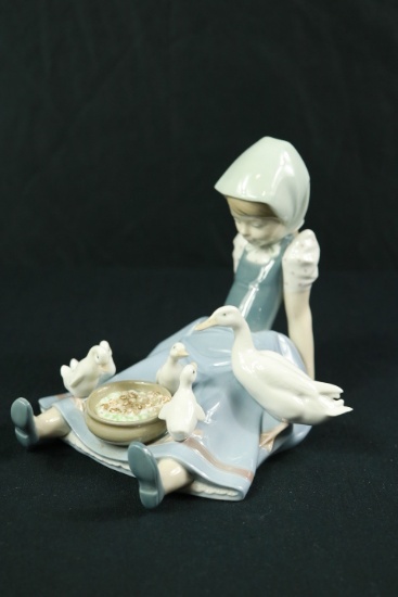 Girl With Geese Lladro Figurine