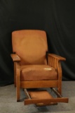 Morris Chair With Pull Out Foot Rest
