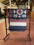 Quilt Stand with Machine Made Quilt