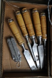 Box of Wood Chisels & Knife