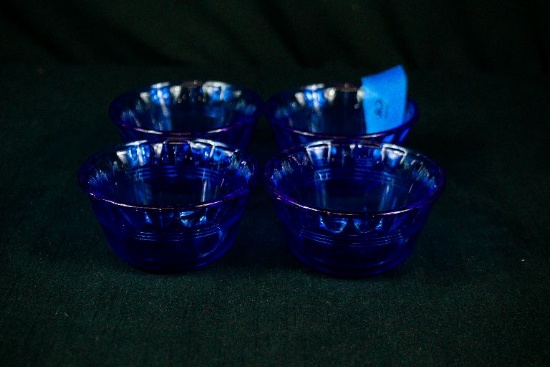 4 Cobalt Pyrex Bowls