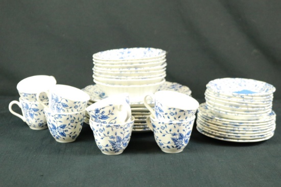 Royal Tudor Bouquet China