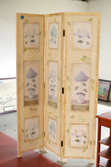 Folding Screen