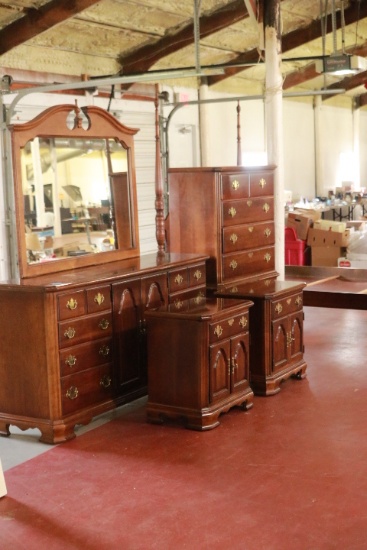 5 Piece American Craftman Collection By Stanley Cherry Bedroom Set