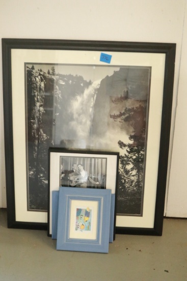4 Framed Prints
