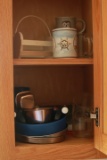 Assorted Kitchenware