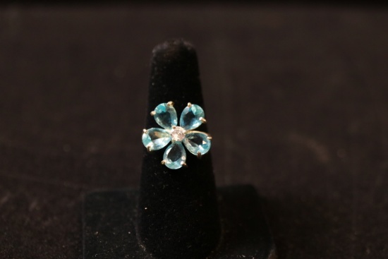 Sterling Silver Ring With Blue Topaz Flower