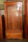 Handcrafted Oak Gun Cabinet With 8 Gun Slots