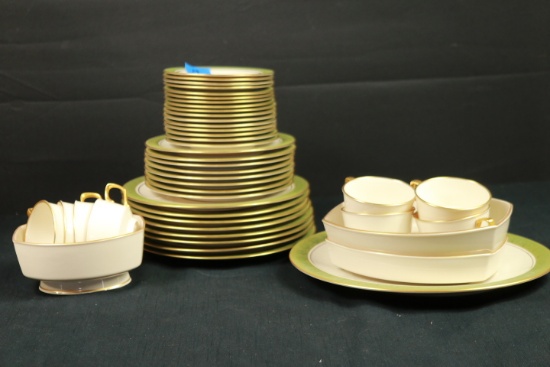 5 Pc. Place Setting For 8 Franciscan Masterpiece China