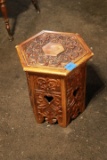 Asian Stlye Carves Stand