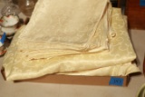 Lenox Table Cloth & Linens