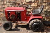 Wheel Horse C-101 Lawn Tractor