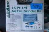 Black & Decker Mouse Sander & Grinder Kit
