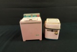 2 Toy Washing Machines