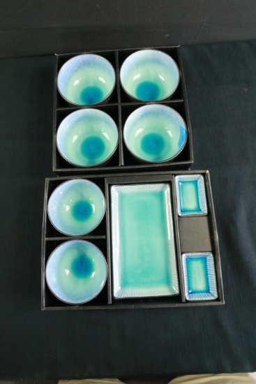 2 Sets of Japanese Bowls & Trays