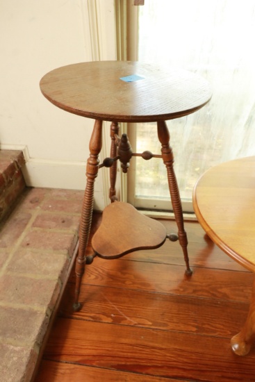 Victorian Oak Honeycomb Table