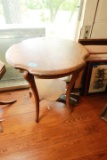 Antique Oak Victorian Parlor Table