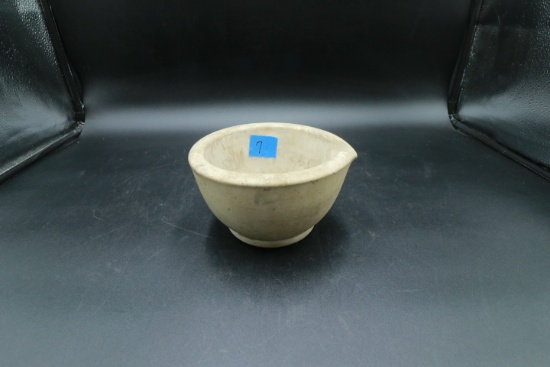 Stoneware Mortar with Pouring Lip