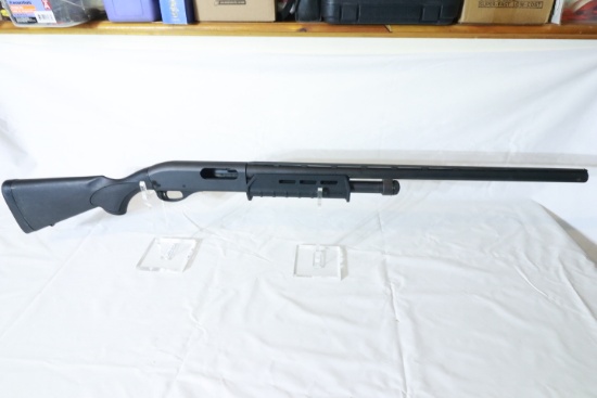 Remington 870 12GA Shotgun with Magpul Grip