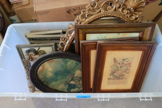 Box of Assorted Picture Frames