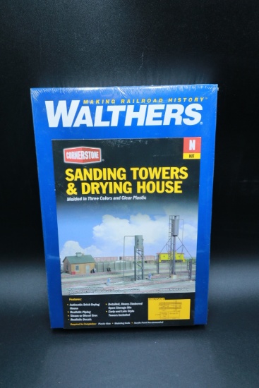 Walthers Sanding Towers & Drying House (N Kit)